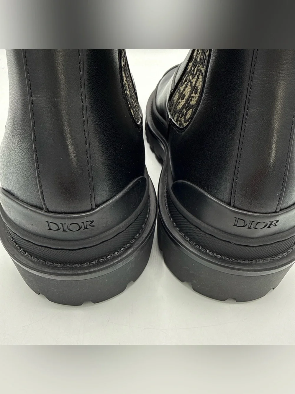 NWB Dior Explorer Chelsea Boot Black Beige Black Dior Oblique Motif SIZE 41